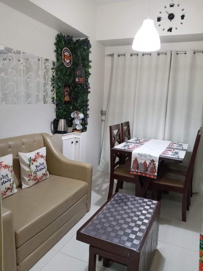 Sky Breeze Haven Apartment Tagaytay City Bagian luar foto